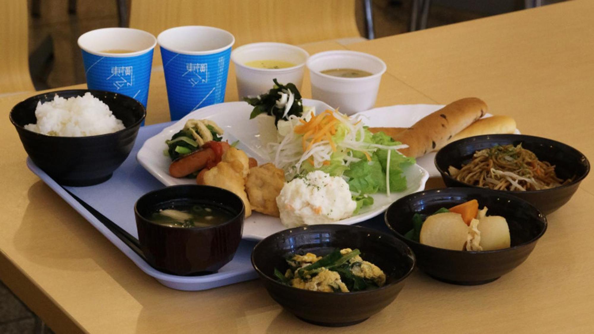Toyoko Inn Sendai Nishi-Guchi Hirose-Dori Екстер'єр фото
